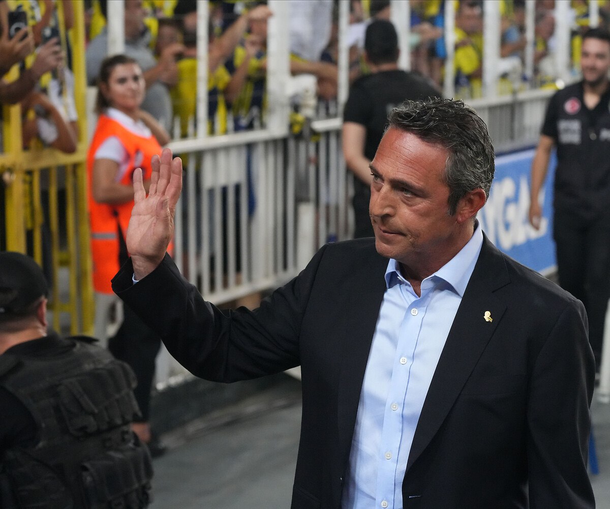 ali koc bazi transferlerimiz maliyetli gelebilir size 0