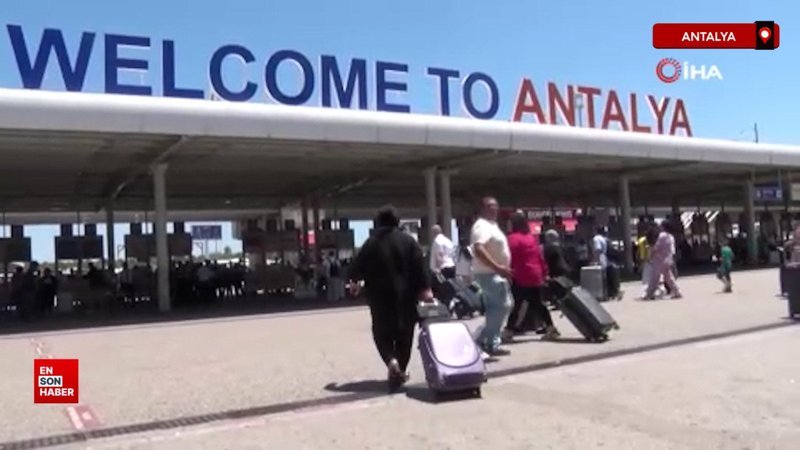 Antalya Havalimanı'nda yolcu trafiği 39 milyonu aştı 2 antalya havalimaninda yolcu trafigi 39 milyonu asti gR84yIFU