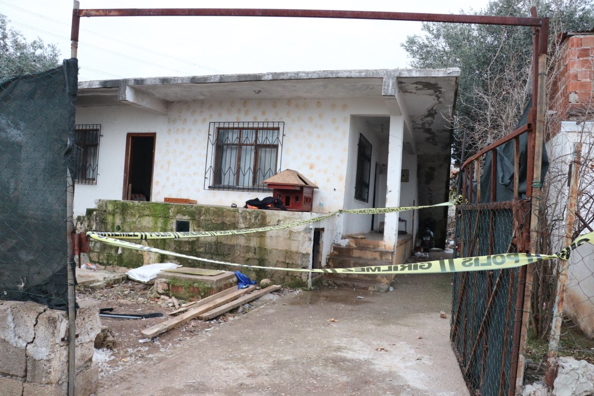 antalyada pompali tufekli kiz kacirma kavgasinda 1 kisi can verdi 0 HsXSJKWf