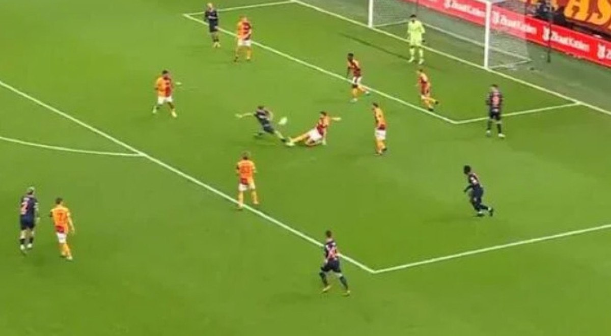 basaksehirin galatasaray macinda penalti beklentisi 2 zgnVSiOc