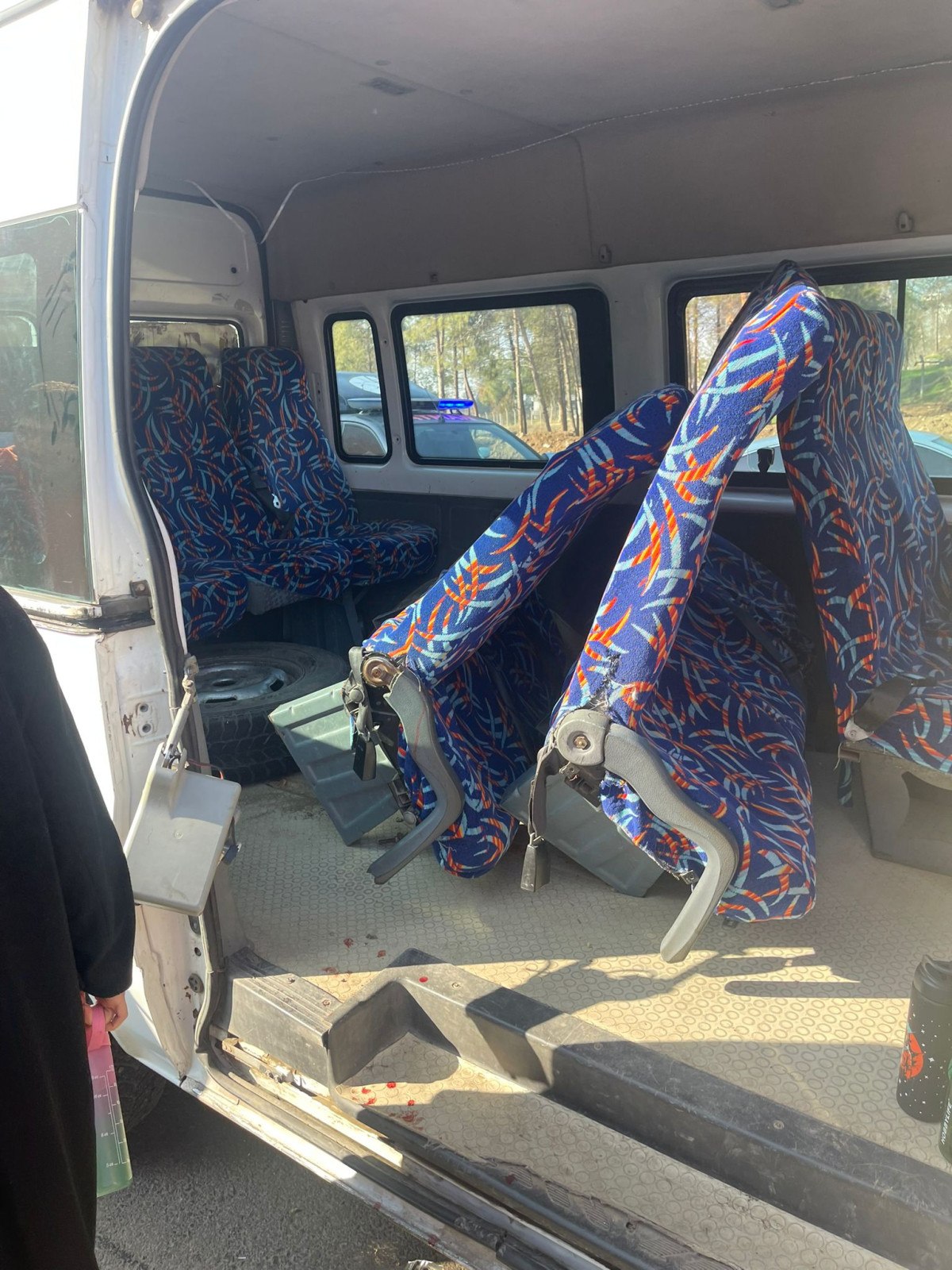 batmanda otomobil ile ogrenci servis minibusu carpisti 20 yarali 2 bCYMRfku
