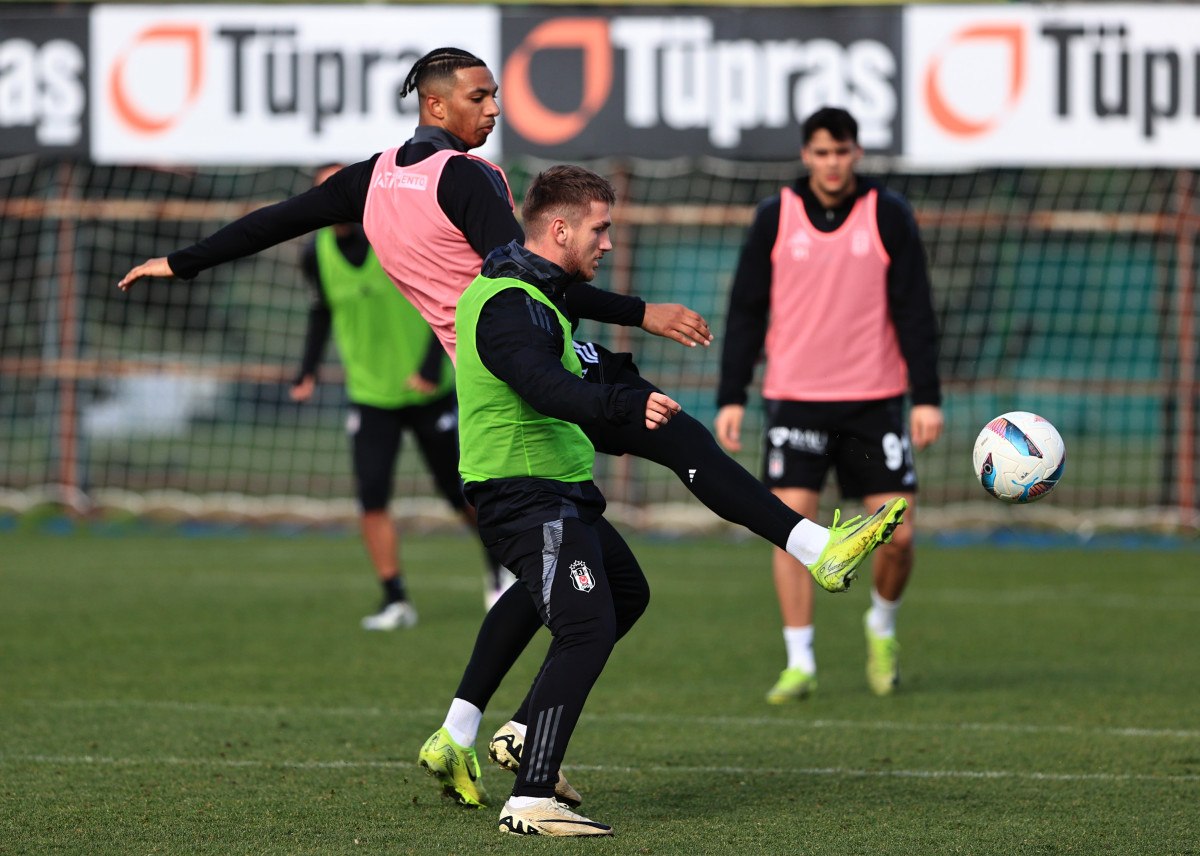 besiktasa mujde milot rashica takima geri dondu 4 YcK1AeSr