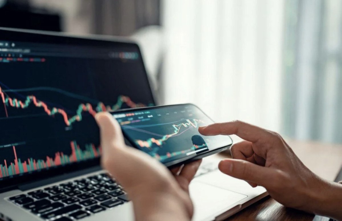 bitcoinde kalici enflasyon endisesi 696 milyon dolar buhar oldu 1 HZwmeWKm