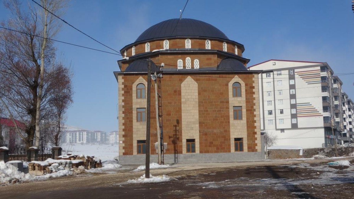 bitliste koyluler 13 milyon liraya modern cami yaptirdi 1 9nLzB9cg