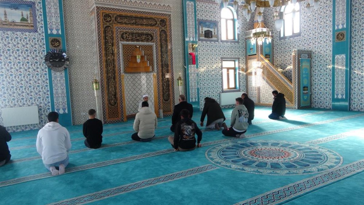 bitliste koyluler 13 milyon liraya modern cami yaptirdi 3 9FkXIuyH