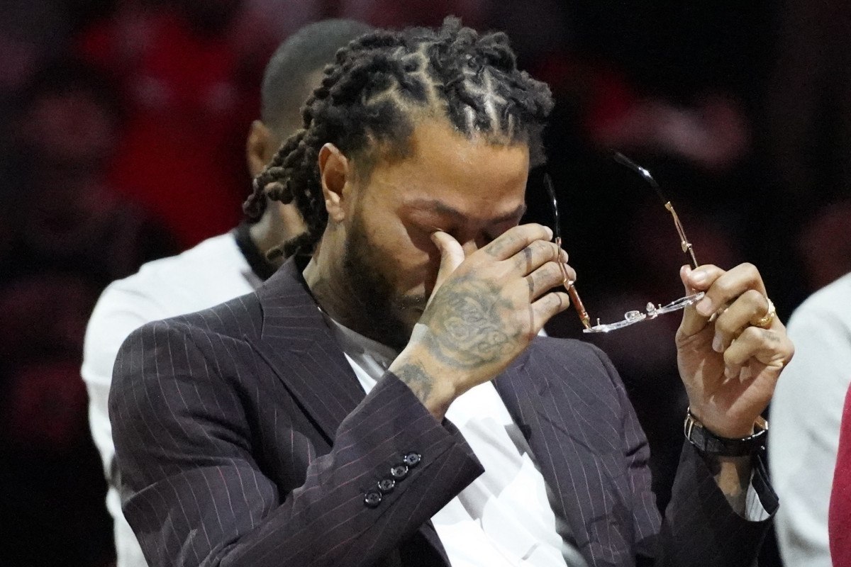 chicago bulls derrick roseun formasini emekli edecek 1