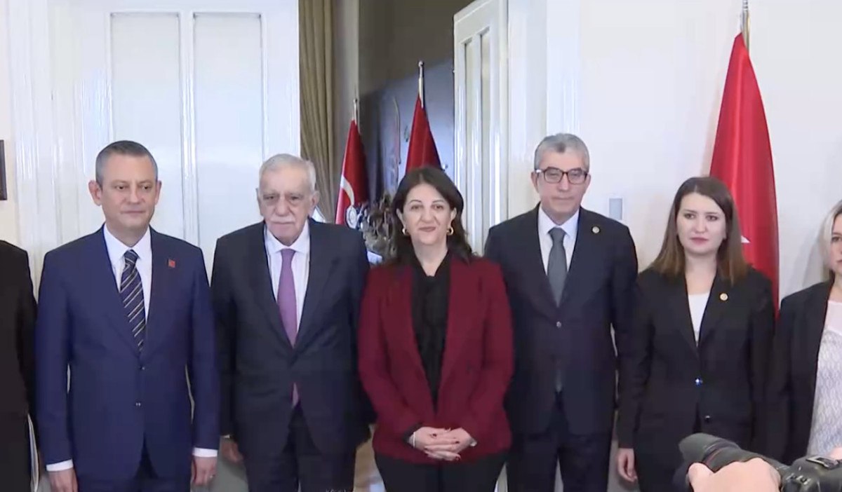 chp imrali ziyareti sonrasi dem parti heyetini kabul etti 0 Ok9iTq3P