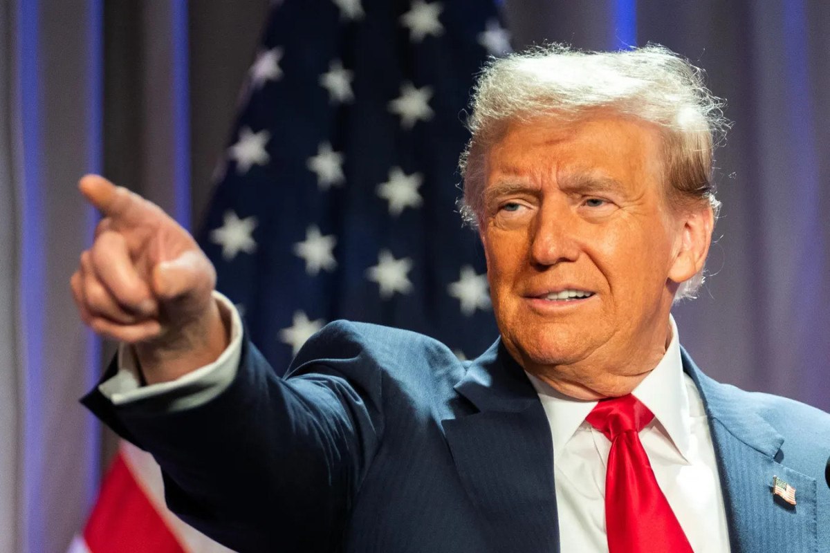 donald trump gozunu kanadaya dikti abdye ait oldugunu iddia eden haritayi paylasti 2 lRYqeDKL