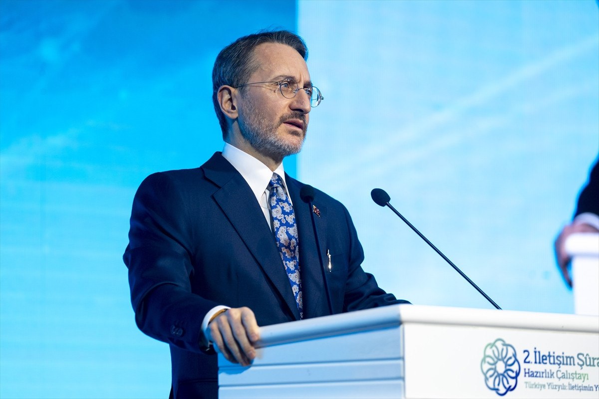 fahrettin altun suriyenin insa edilmesinde elimizden geleni yapacagiz 1 yqpH91A7
