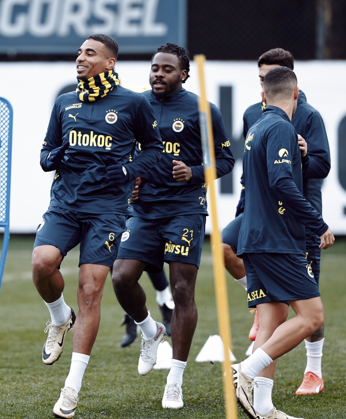 fenerbahcede hazirliklar suruyor 1 aN3zNkyZ