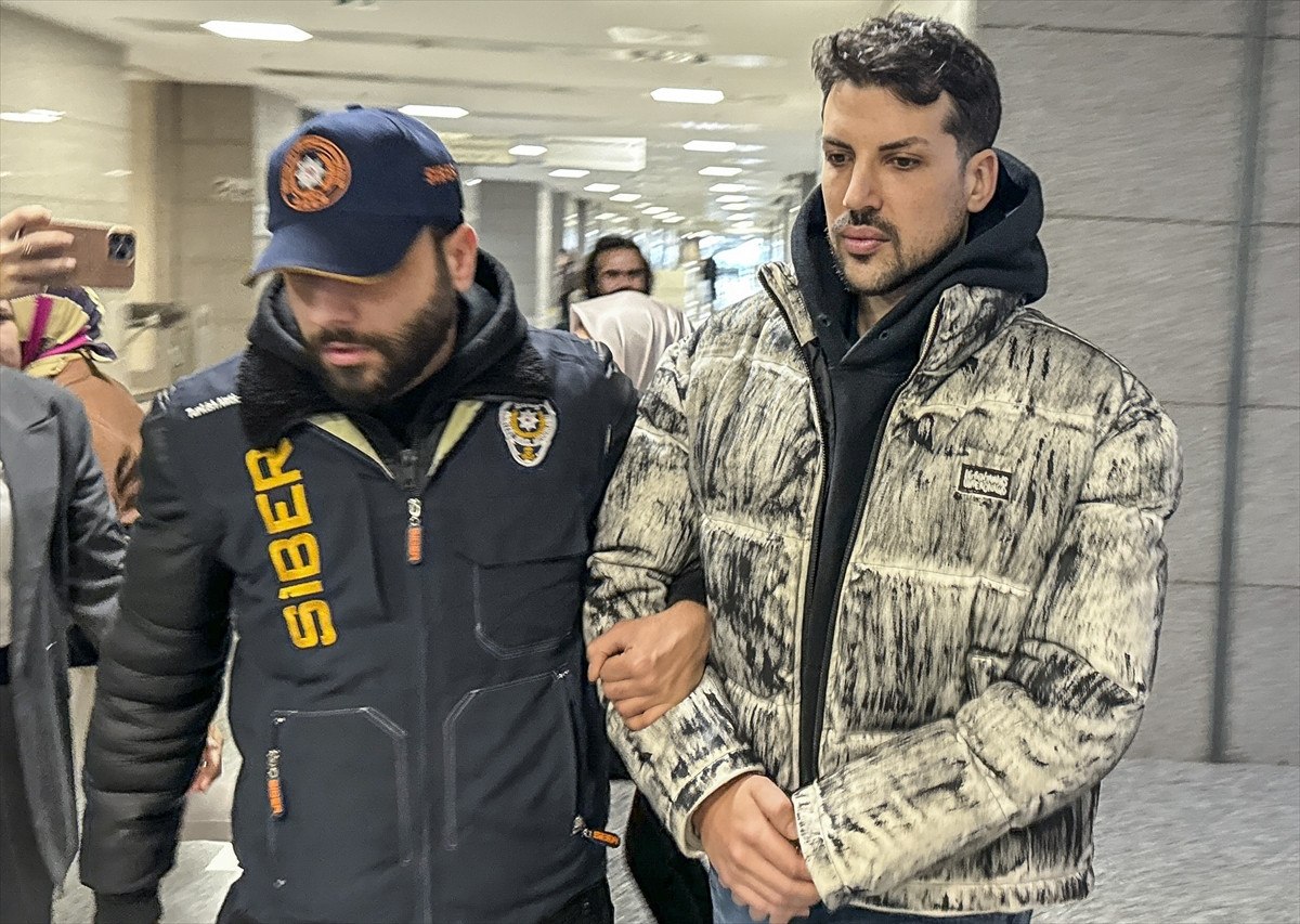 fenomen kerimcan durmaz tutuklandi 0 EbTeuqSD