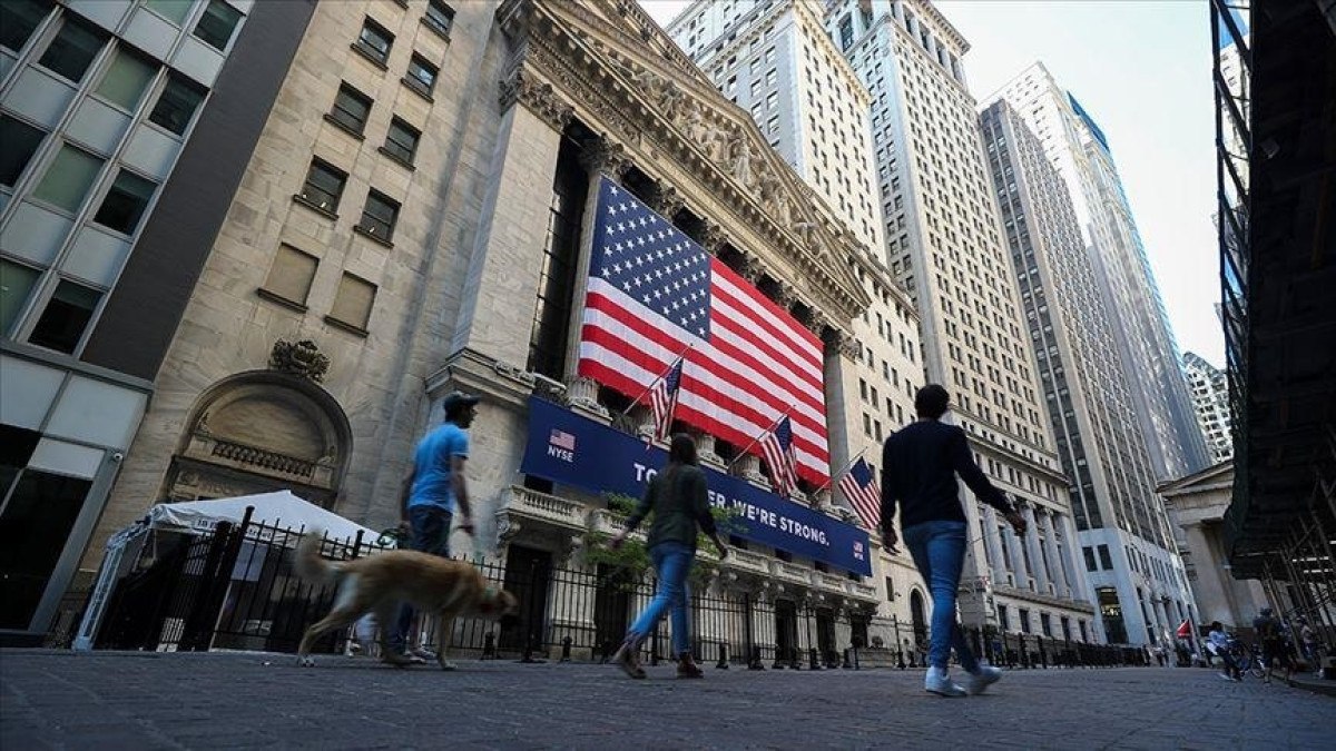 fitch abd 2025te bircok mali politika zorluklariyla karsi karsiya 1 XRzJzswj