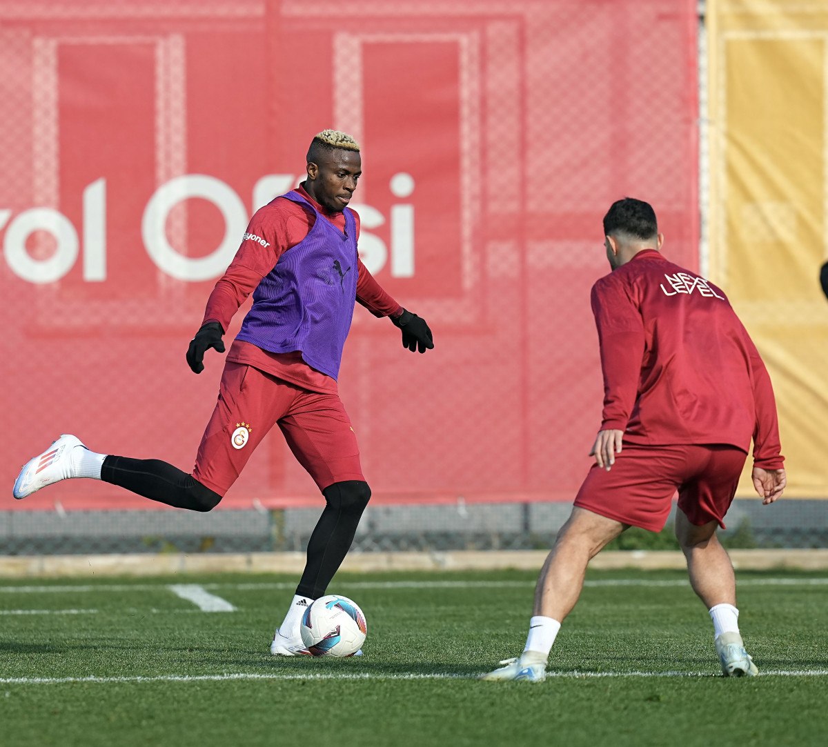 galatasaray gozunu yeniden super lige cevirdi 3 GgcEMk38