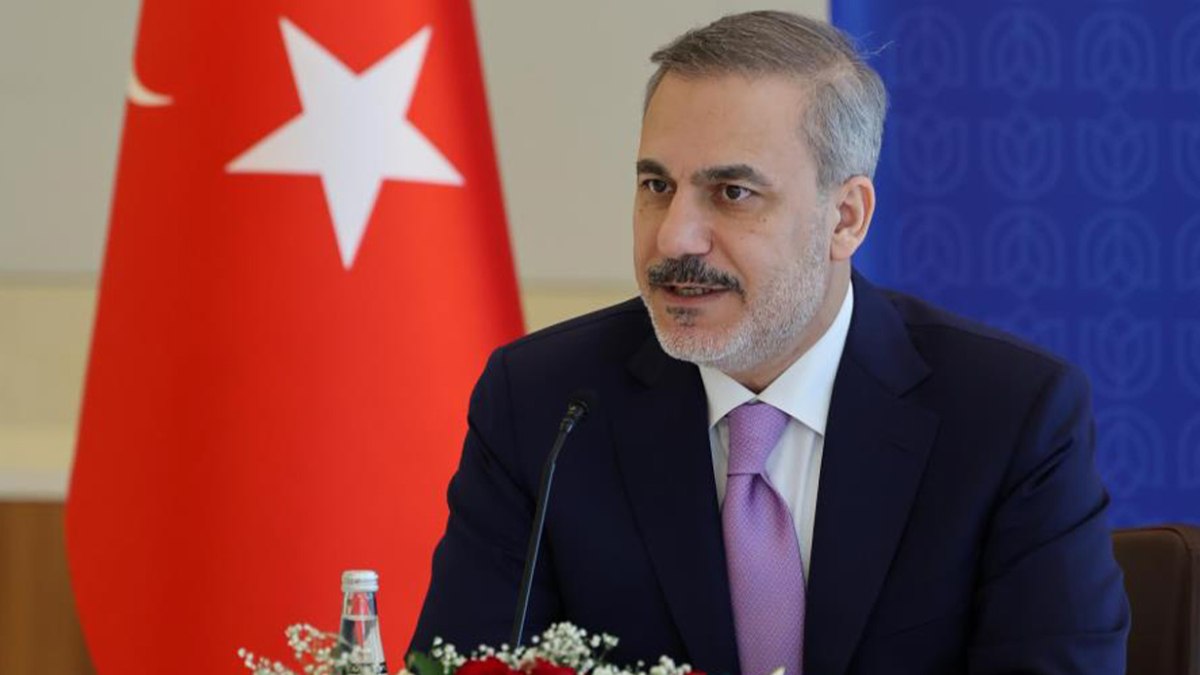 hakan fidan teroristler suriyeyi terk etmeli 0 Uh6y68wC