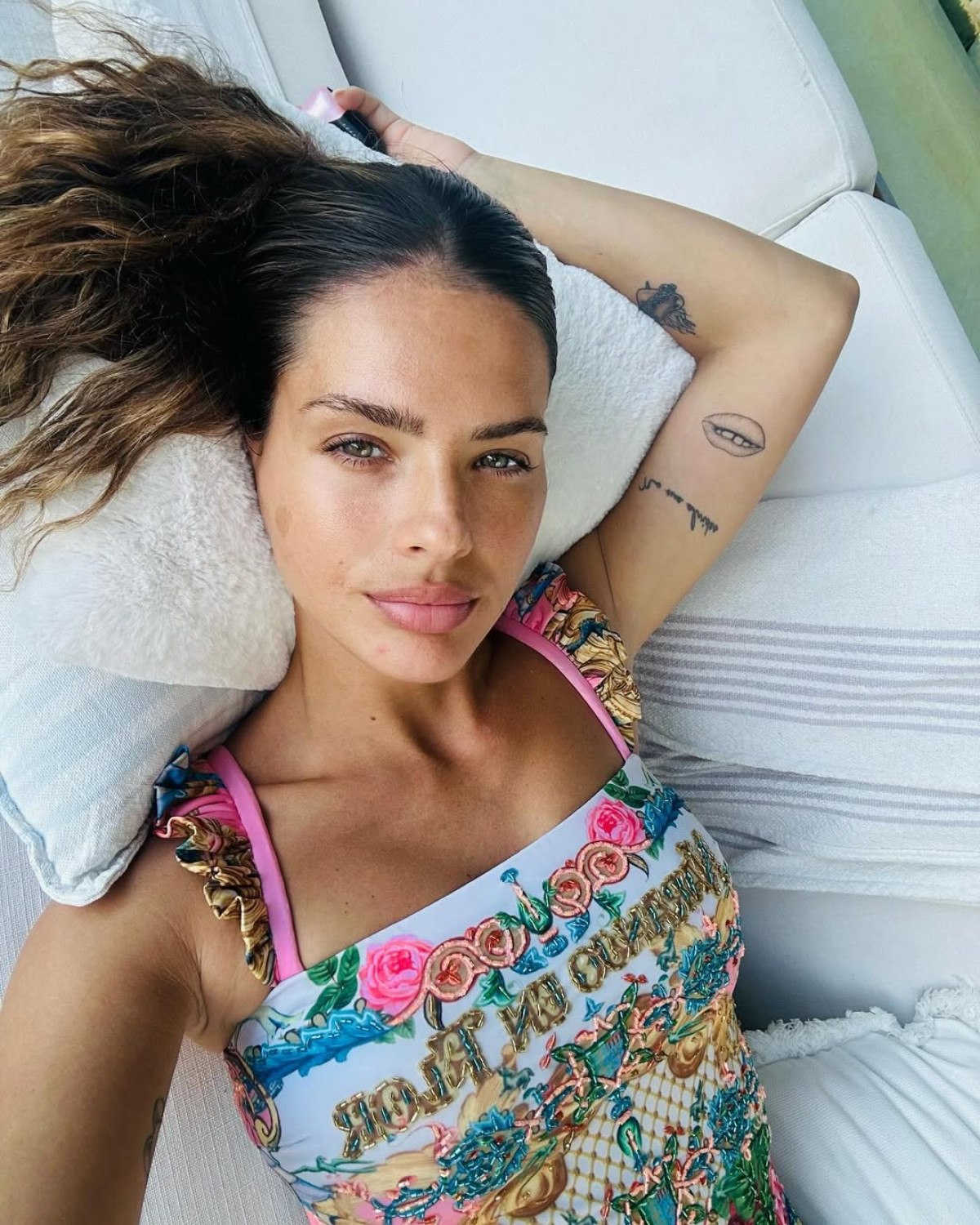 icardinin yeni aski instagramin tozunu attirdi gozler wandayi aramadi yeni yenge efsane 0 IVwOz9TM