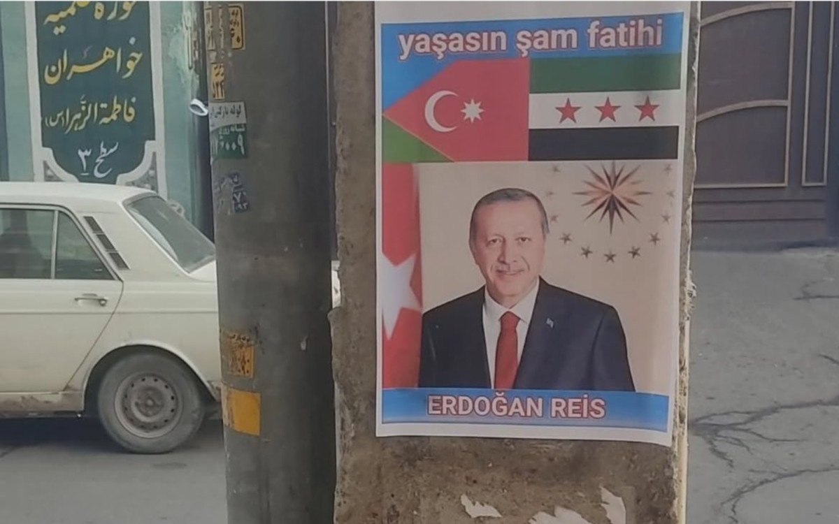 iranda cumhurbaskani erdoganin sam fatihi afisleri asildi 2 BNEQkH8n