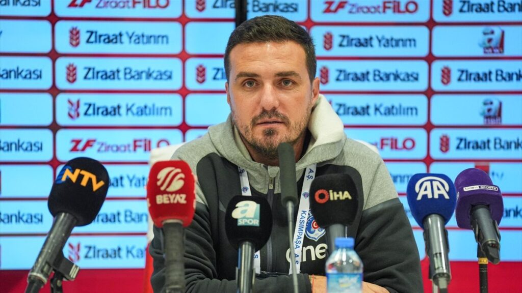 Kasımpaşa U19 Antrenörü Taner Yapağıcı: Kulübümüzü en iyi şekilde temsil ettik 9 kasimpasa u19 antrenoru taner yapagici kulubumuzu en iyi sekilde temsil ettik 1BR7rPKY