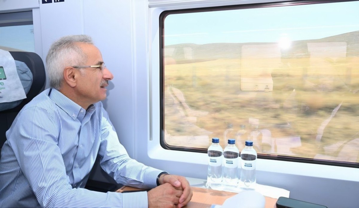 konya karaman hizli tren hatti 3 yasinda 1 EA6y3QER