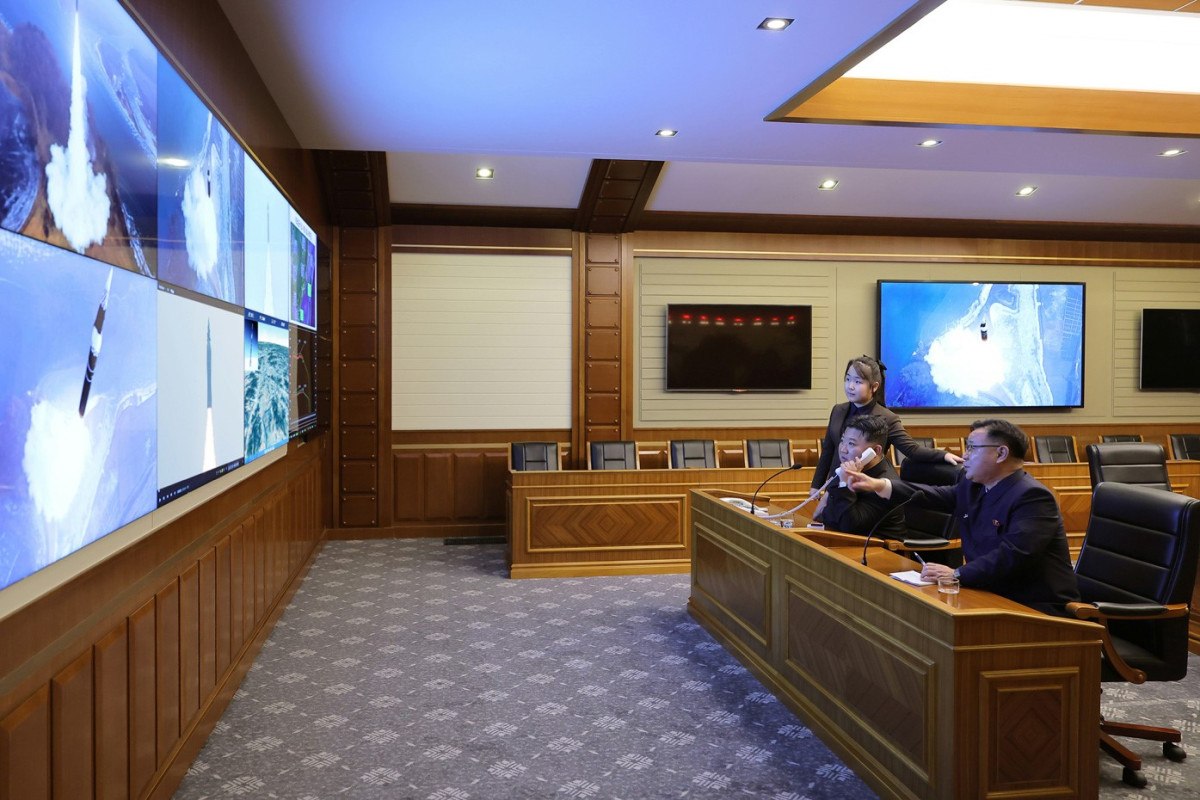 Kuzey Kore, orta menzilli hipersonik balistik füze test ettiğini duyurdu 1 kuzey kore orta menzilli hipersonik balistik fuze test ettigini duyurdu 0 vcrijMNz