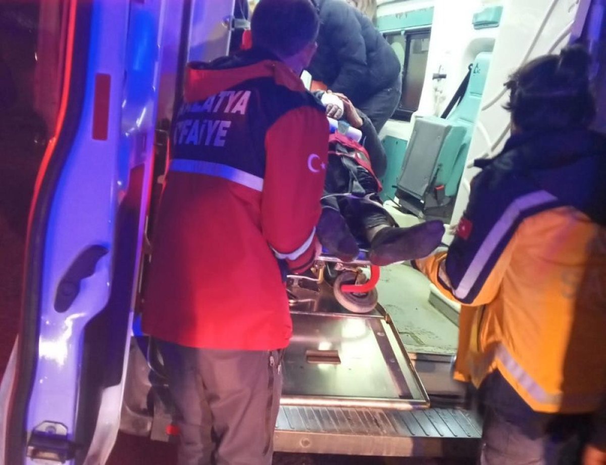 malatyada kontrolden cikan arac refuje carpti 0 2myrAAF2