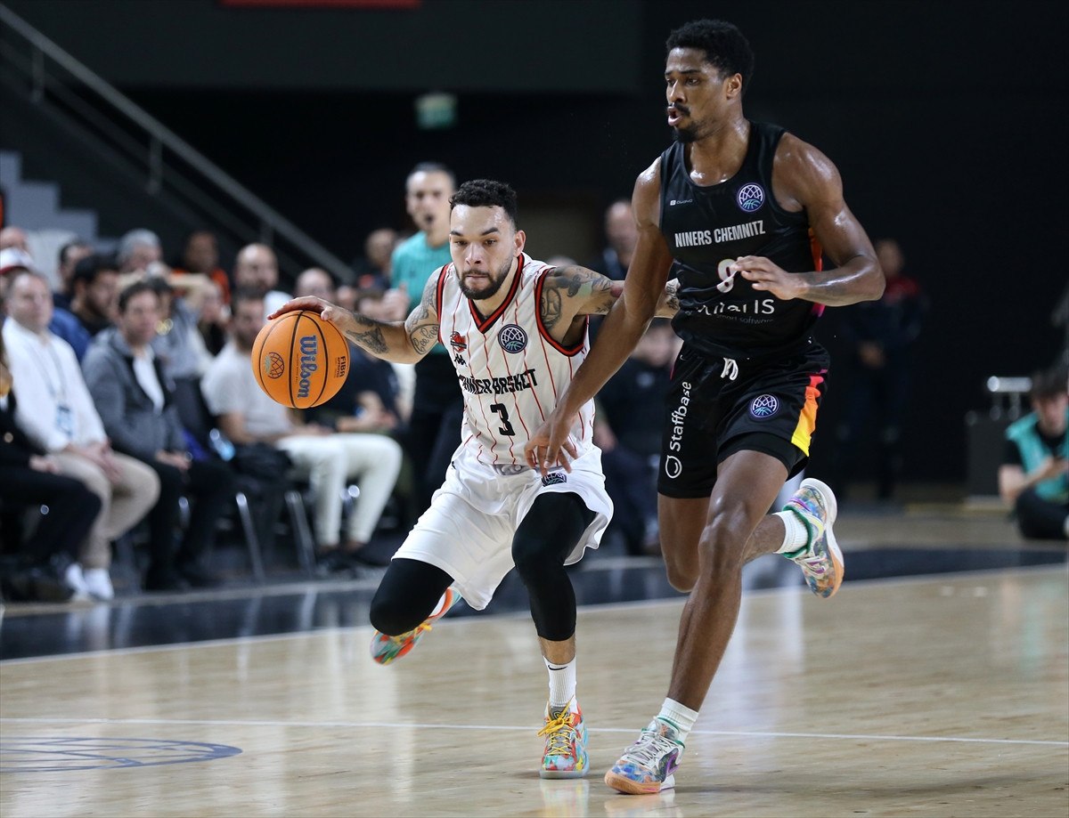manisa basket niners chemnitzi devirdi 0 aReSfLLF