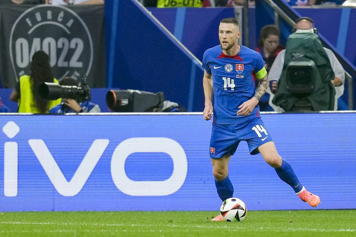 milan skriniar kararini veriyor 0 gts671m2