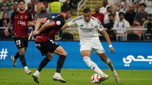 Anasayfa 27 real madrid ispanya super kupasinda finale yukseldi CQbU77WU
