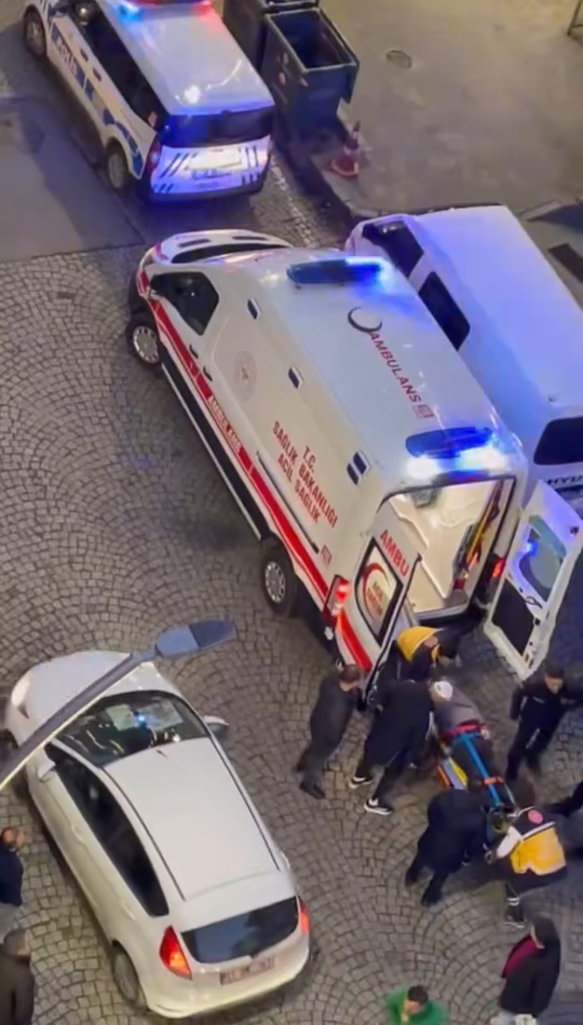 rizede ptt binasinda 2 calisani silahla vurarak olduren sahis yakalandi 0 uUSyQnw7