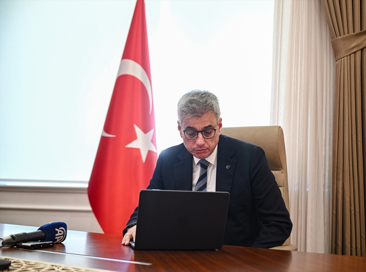 saglik bakani memisoglu aanin yilin kareleri oylamasina katildi 0 T7FbeD4D