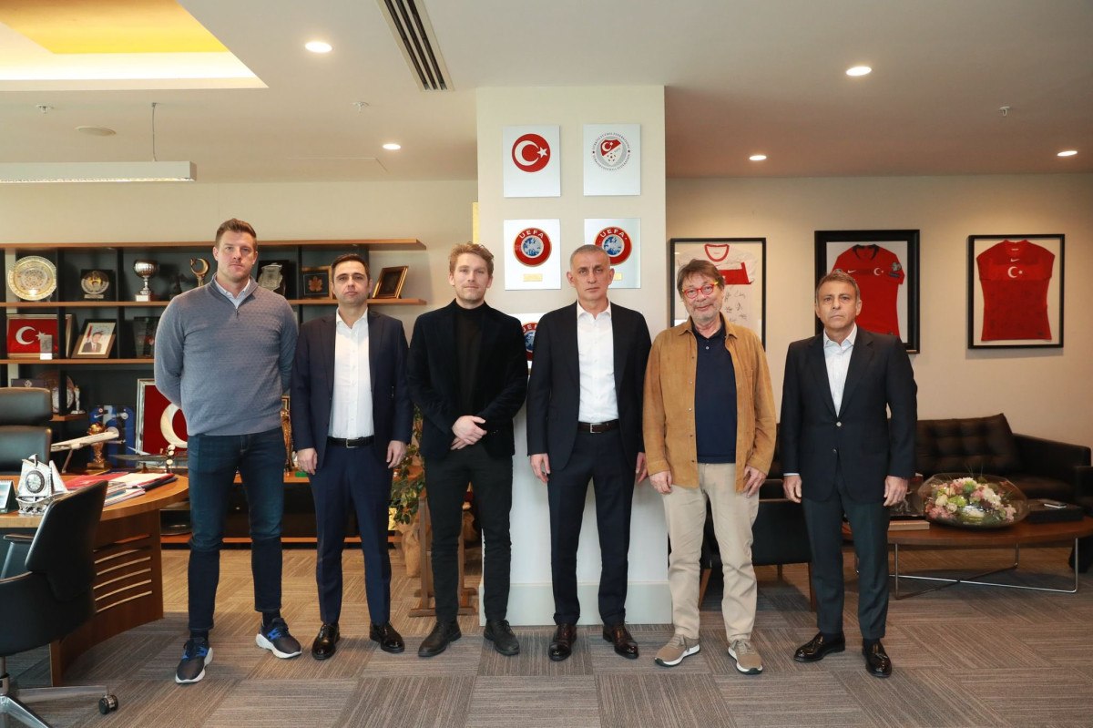 TFF'den yabancı hakem sinyali: Yakında geliyor 1 tffden yabanci hakem sinyali yakinda geliyor 0 cqh5EUWr