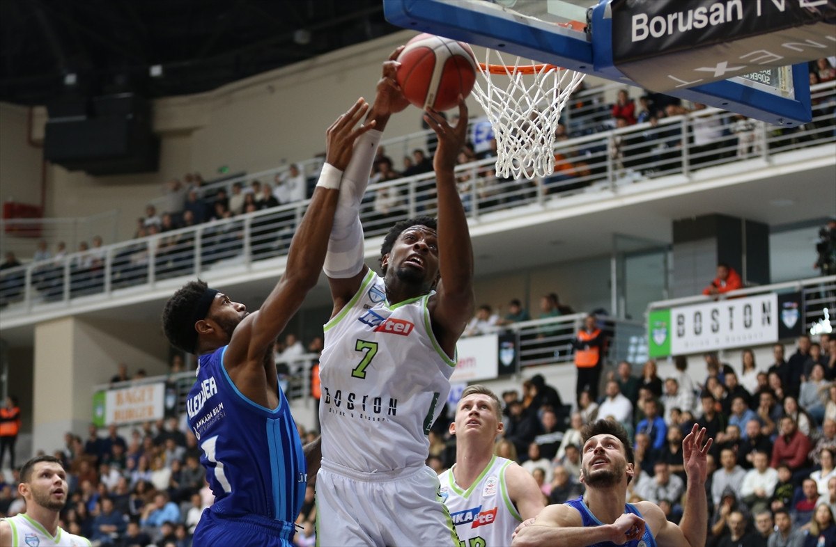 turk telekom merkezefendi belediyesi basketi yendi 1 75PdkJzM