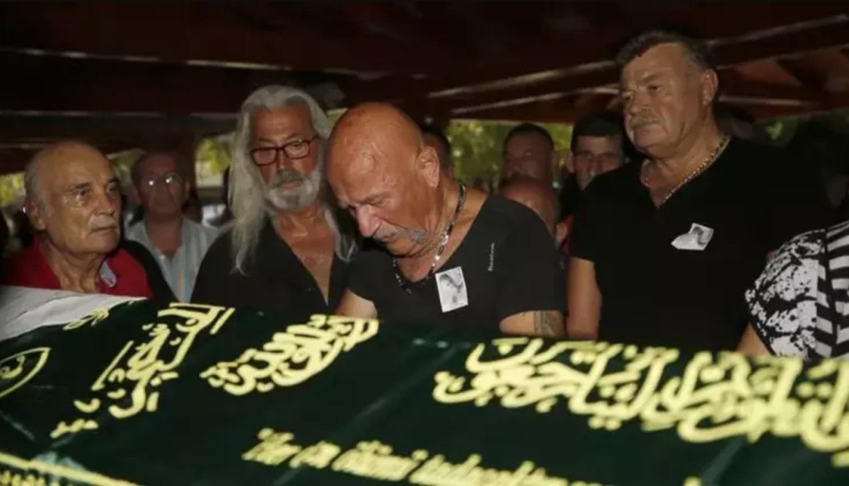 yesilcamin yildiz oyuncusu coskun gogenin esi hayatini kaybetti 2 HqDFDeA8