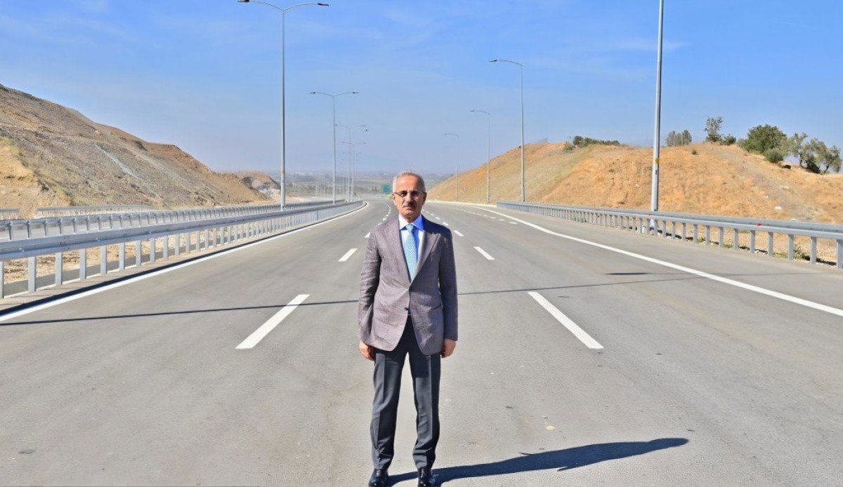 abdulkadir uraloglu aydin denizli otoyolu acilis toreninde konustu 2 ZSGVuuQN