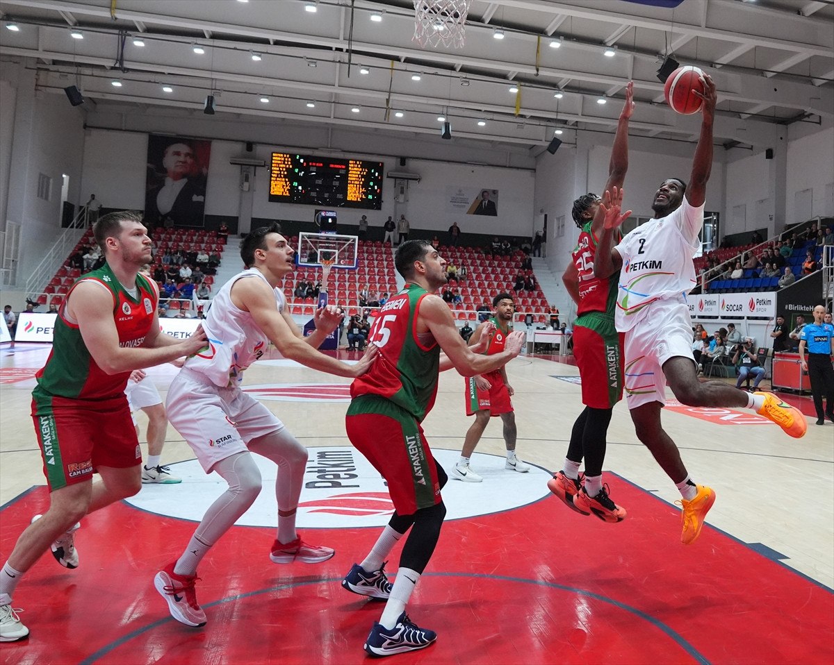 aliaga petkimspordan yalovaspor basketbola 28 sayi fark 0 sQlSAp8a