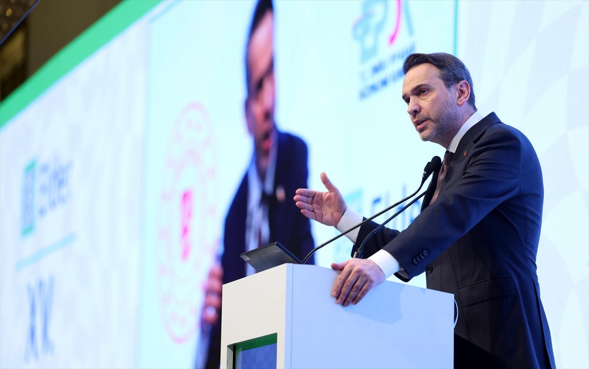alparslan bayraktar 2025te elektrik dagitimda cesur kararlar alinacak 1 3tGcRZGS