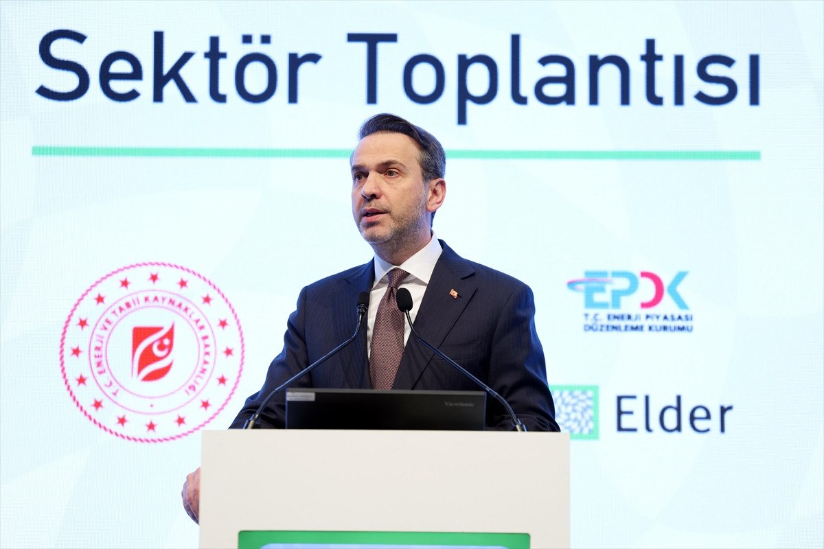 alparslan bayraktar 2025te elektrik dagitimda cesur kararlar alinacak 2 IJduFkDF