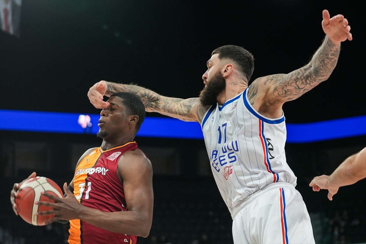 anadolu efes galatasarayi yendi 2 hNcZkUdS