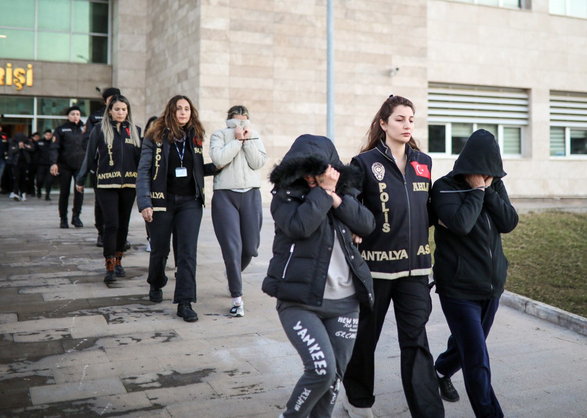 antalyada fuhus sebekesine oyunbozan operasyonu 0