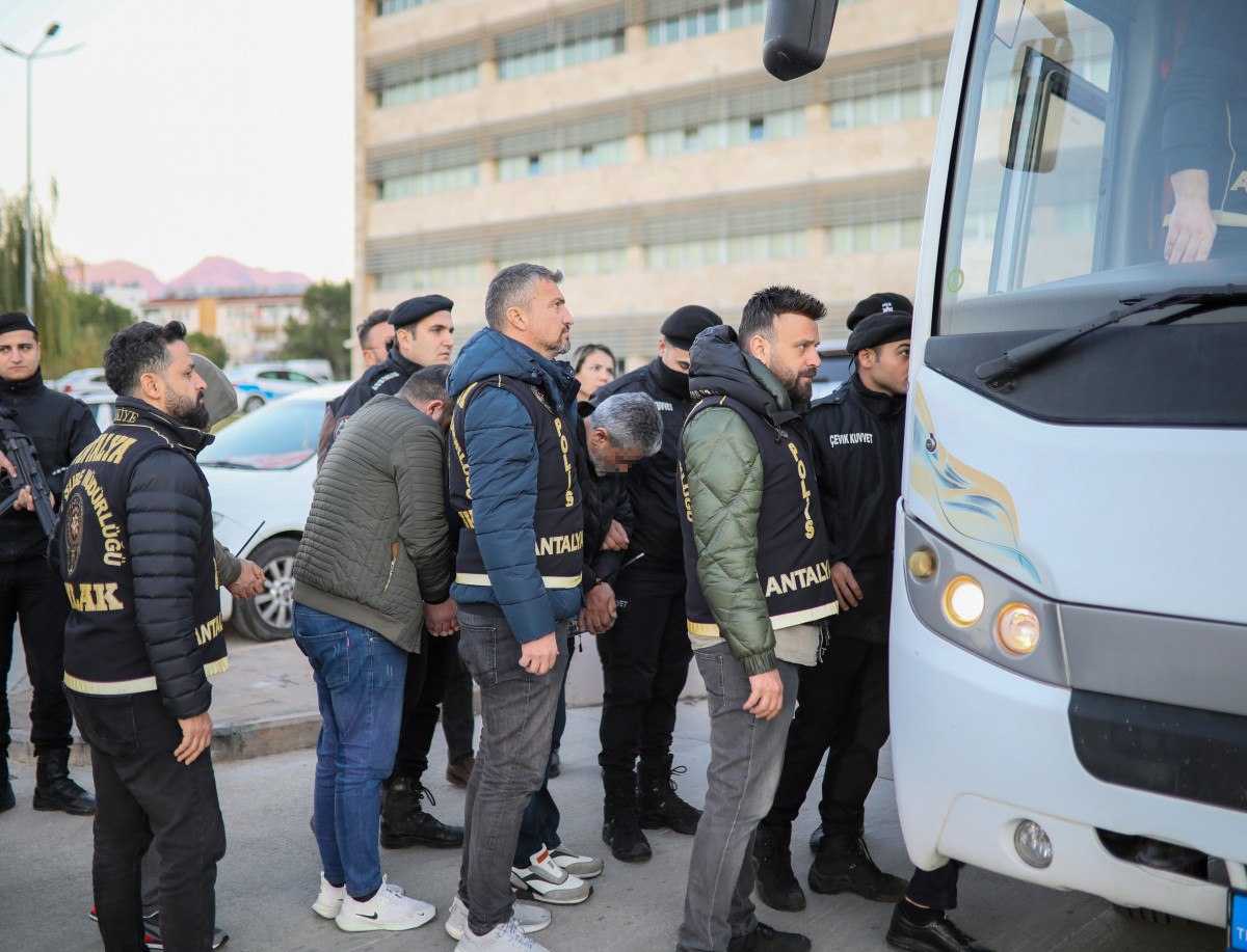 antalyada fuhus sebekesine oyunbozan operasyonu 2 NFrq864l