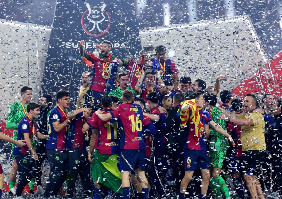 barcelona real madrid karsisinda 5ledi super kupayi kazandilar 12 4lbFR2Ep
