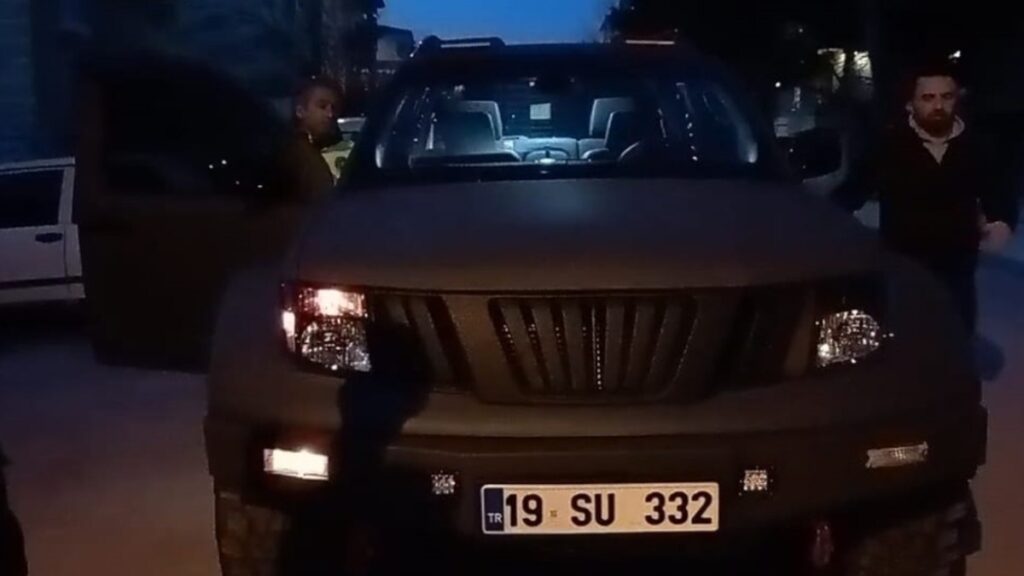 corumda polis sireni kullanan surucuye 138 bin lira ceza qlSc72Gz