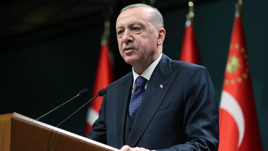Cumhurbaşkanı Erdoğan, AK Parti Aydın İl Kongresi'nde 7 cumhurbaskani erdogan ak parti aydin il kongresinde PiSAQslP