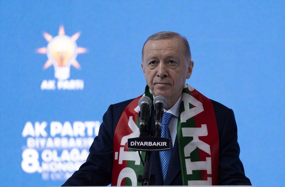 cumhurbaskani erdogan ekonomik sikintilari yilin ikinci yarisindan itibaren geride birakmaya baslayacagiz 0 il9i33zi