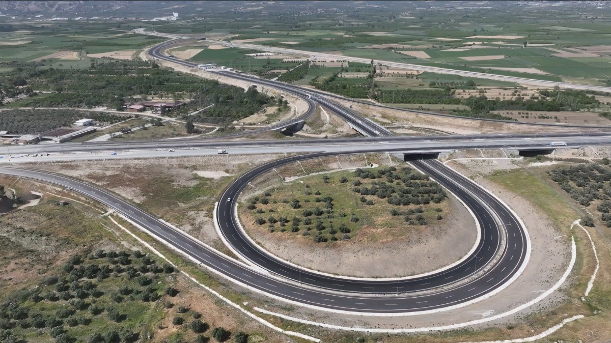 cumhurbaskani erdoganin aydin denizli otoyolu acilis toreni konusmasi 2 RMsJtcVE
