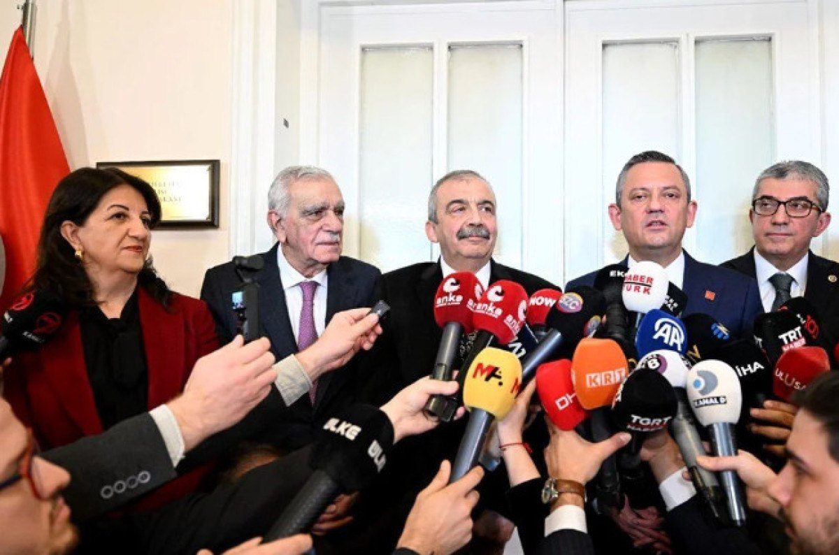 dem parti heyeti selahattin demirtas ile gorusecek 2 OYPJyZPI