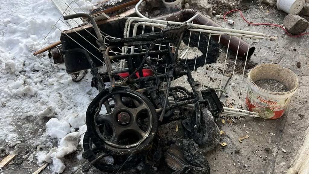 Erzurum'da mutfak tüpü patladı: 2'si ağır 4 yaralı 2 erzurumda mutfak tupu patladi 2si agir 4 yarali 2Ie1phBM