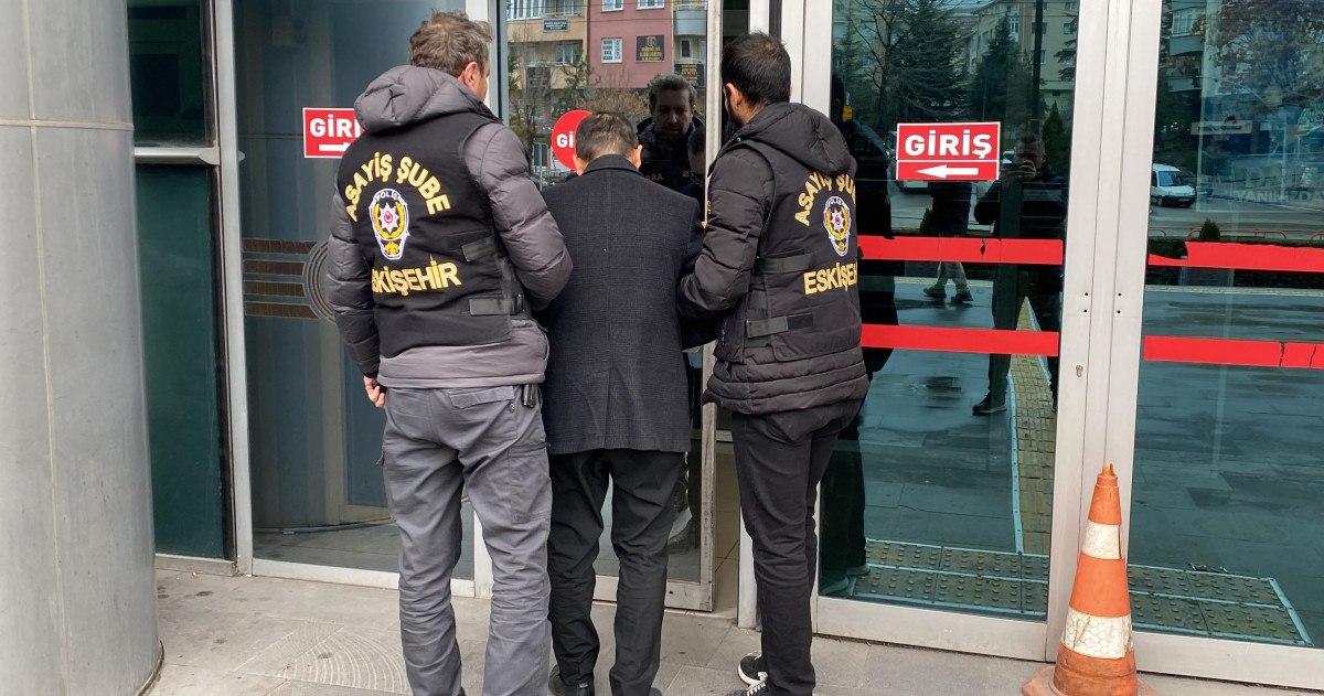 eskisehirde dersine girdigi 12 yasindaki ogrenciyi taciz eden ilce muftusu tutuklandi 2 BytP3ECw