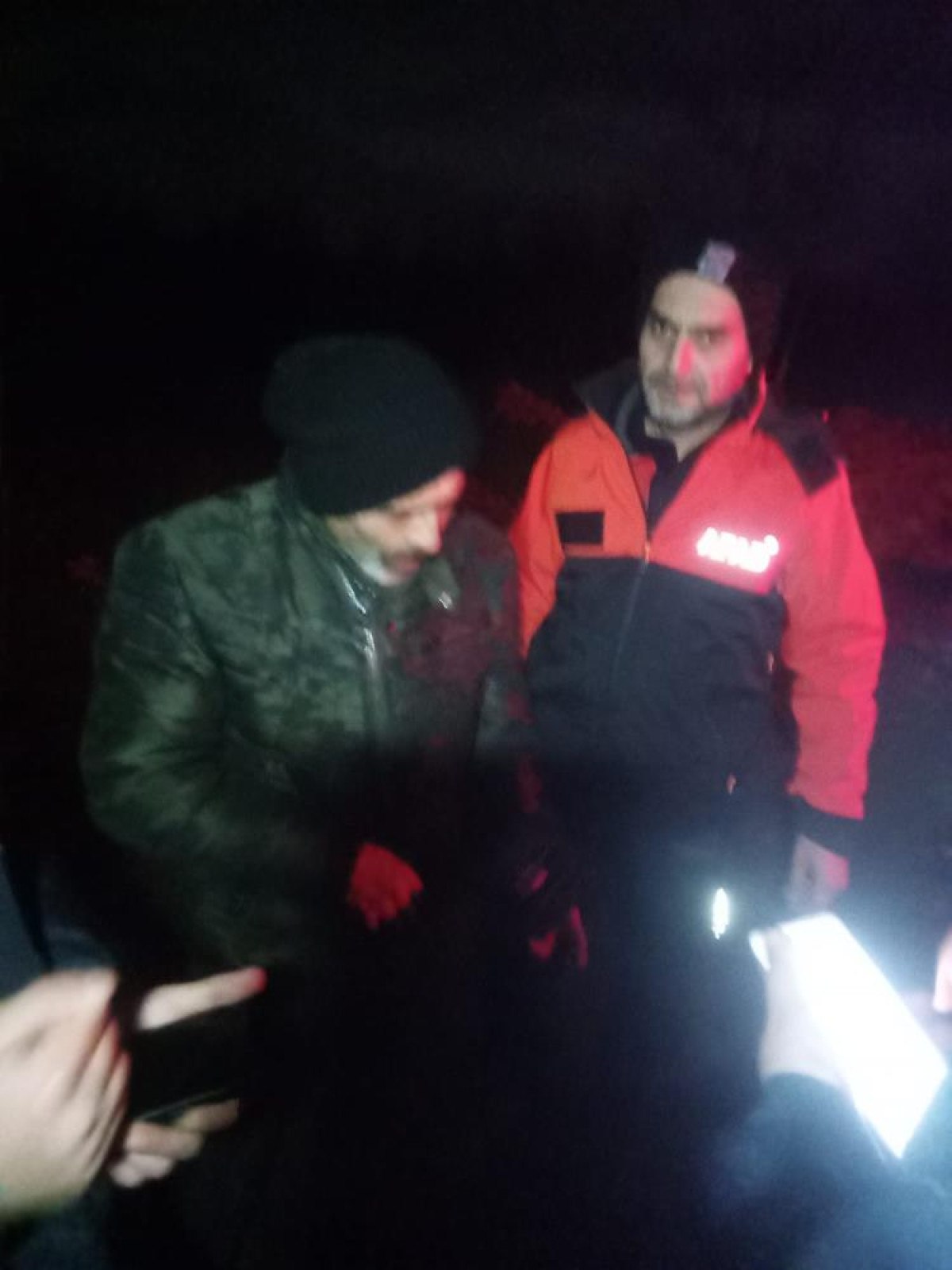 eskisehirde ormanlik alanda kaybolan cift kurtarildi 0