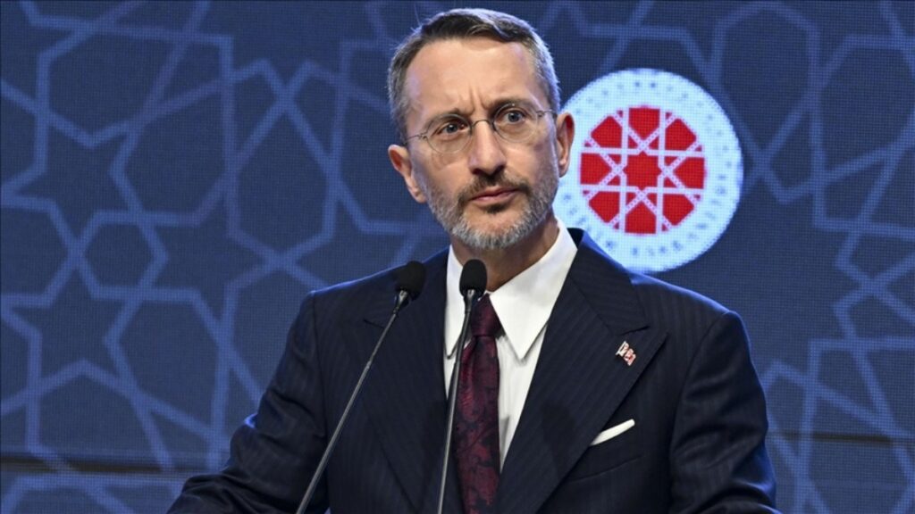 Fahrettin Altun'dan 10 Ocak Çalışan Gazeteciler Günü mesajı 7 fahrettin altundan 10 ocak calisan gazeteciler gunu mesaji FV1AUF88