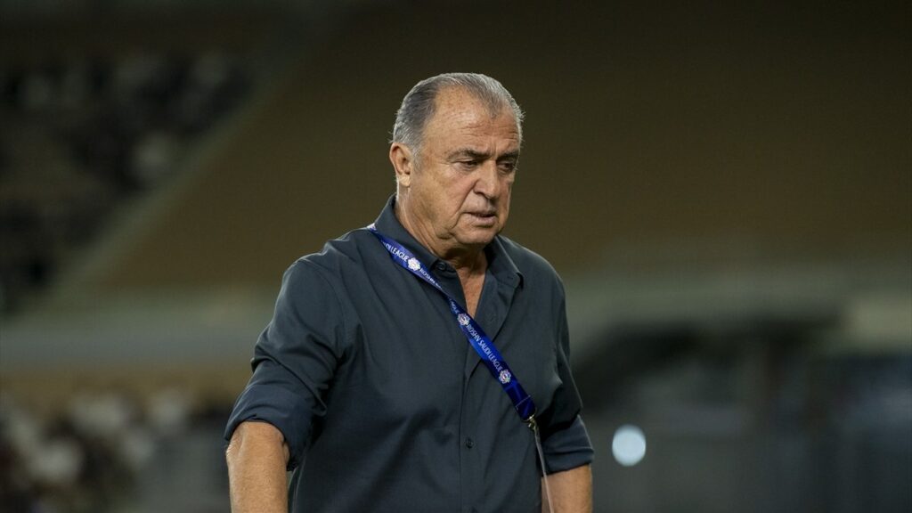 Fatih Terim, Al Shabab'ın başında ligdeki ilk maçında mağlup oldu 5 fatih terim al shababin basinda ligdeki ilk macinda maglup oldu 2EYpOQL3